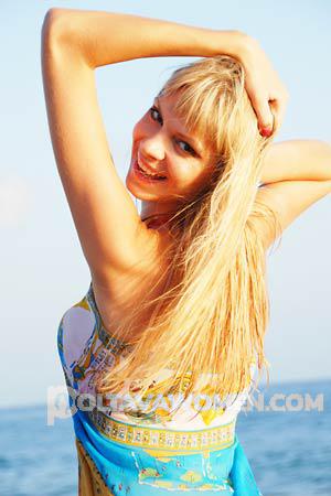 115908 - Oksana Age: 21 - Ukraine