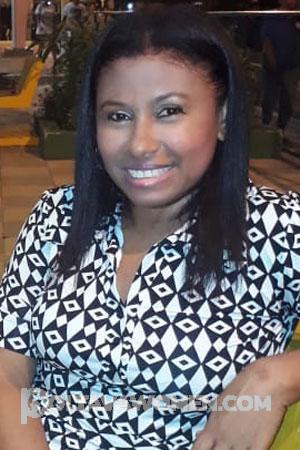 181315 - Zorayda Age: 45 - Colombia