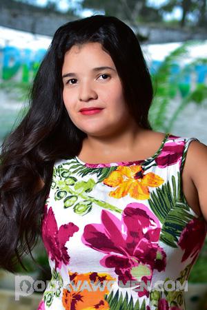 185315 - Liseth Age: 35 - Colombia