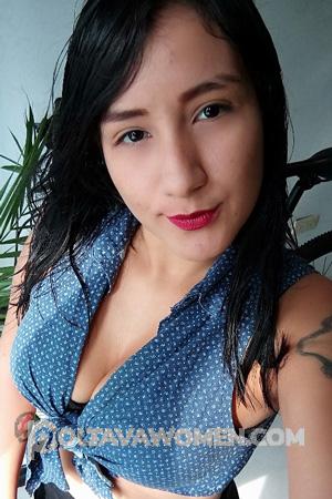 193934 - Kira Age: 25 - Colombia