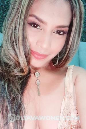 199227 - Loraine Age: 28 - Colombia