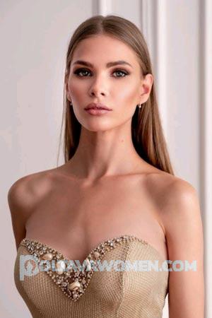 200744 - Kate Age: 20 - Russia