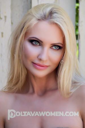 200754 - Elena Age: 48 - Russia