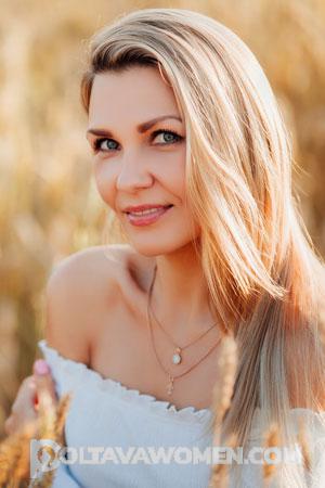 202132 - Svetlana Age: 40 - Russia