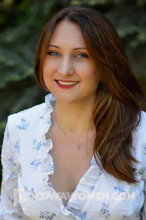 202495 - Valentina Age: 44 - Ukraine