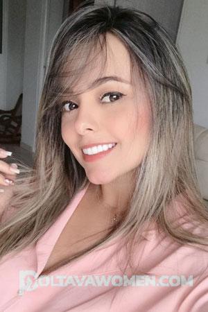 202503 - Carolina Age: 27 - Colombia