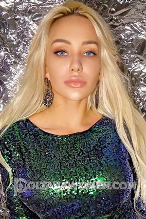 203489 - Olesya Age: 27 - Russia