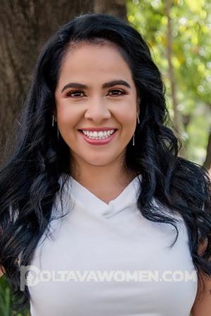 204182 - Karina Age: 44 - Mexico