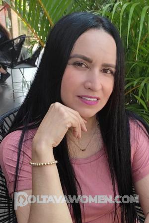 204198 - Jessenia Age: 47 - Colombia
