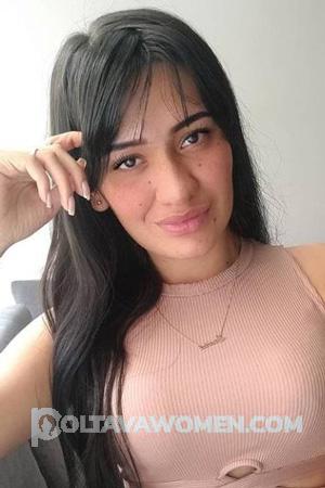 205094 - Laura Age: 24 - Colombia