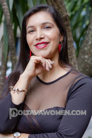 210687 - Claudia Age: 45 - Colombia