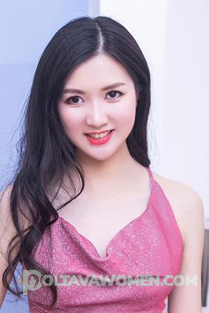 215176 - Xenia Age: 27 - China