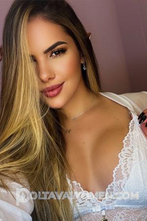 215662 - Larissa Age: 26 - Brazil