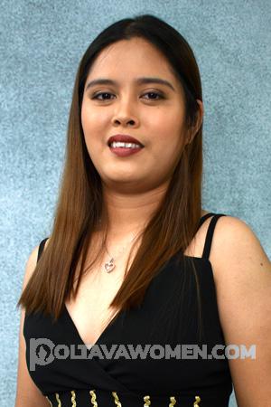 215760 - Apple Age: 29 - Philippines