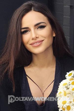 215784 - Karolina Age: 25 - Ukraine