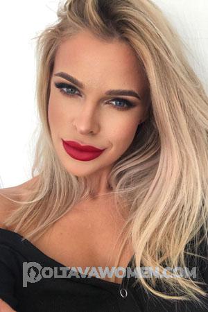 215882 - Ada Age: 32 - Romania