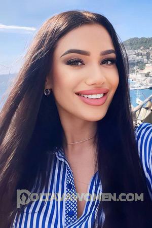 216543 - Karina Age: 28 - Latvia