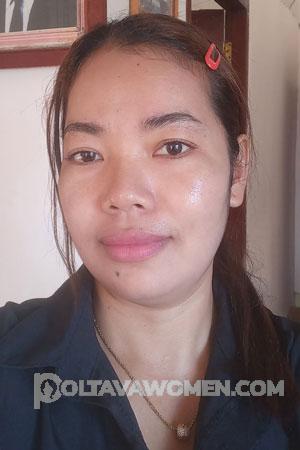 216733 - Sreynor Age: 39 - Cambodia