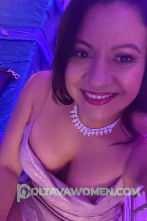 221804 - Lilliam Age: 44 - Costa Rica