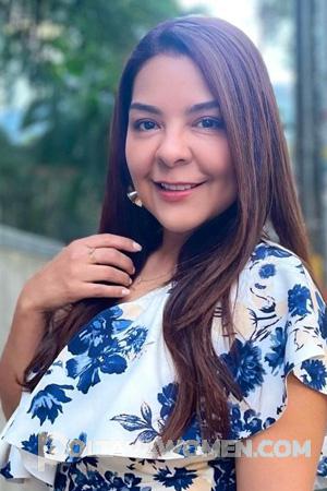 221806 - Paula Age: 43 - Colombia