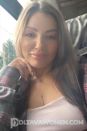 225266 - Viktoriia Age: 43 - Ukraine