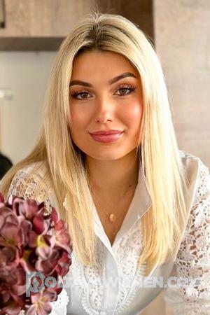 227241 - Yuliia Age: 43 - Ukraine