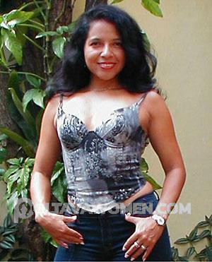 51333 - Liliana Age: 41 - Colombia