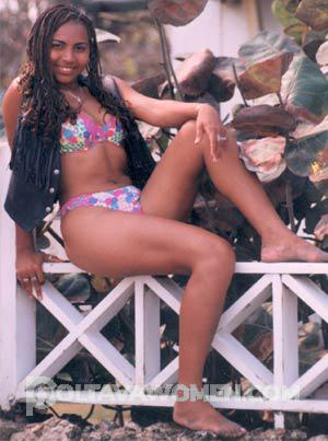 63729 - Gina Liz Age: 30 - Colombia