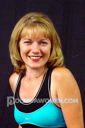 66233 - Oksana Age: 30 - Russia