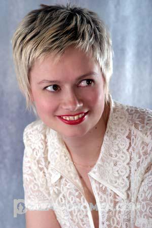 71560 - Zhanna Age: 35 - Russia