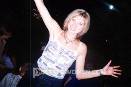 72713 - Elena Age: 25 - Ukraine