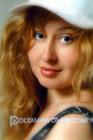 83372 - Ludmila Age: 33 - Russia
