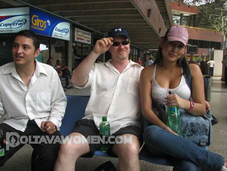 sexy-latin-women-032