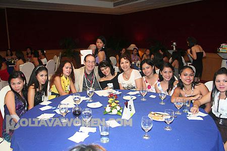 sexy-filipino-women-065