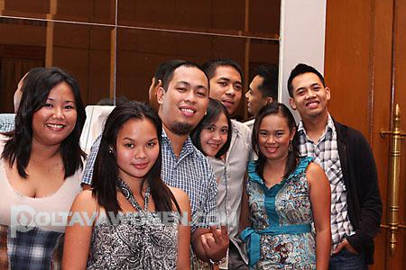 women-of-philippines-002